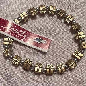 (1) Trrtlz Christmas Bracelet - Gold Christmas Presents